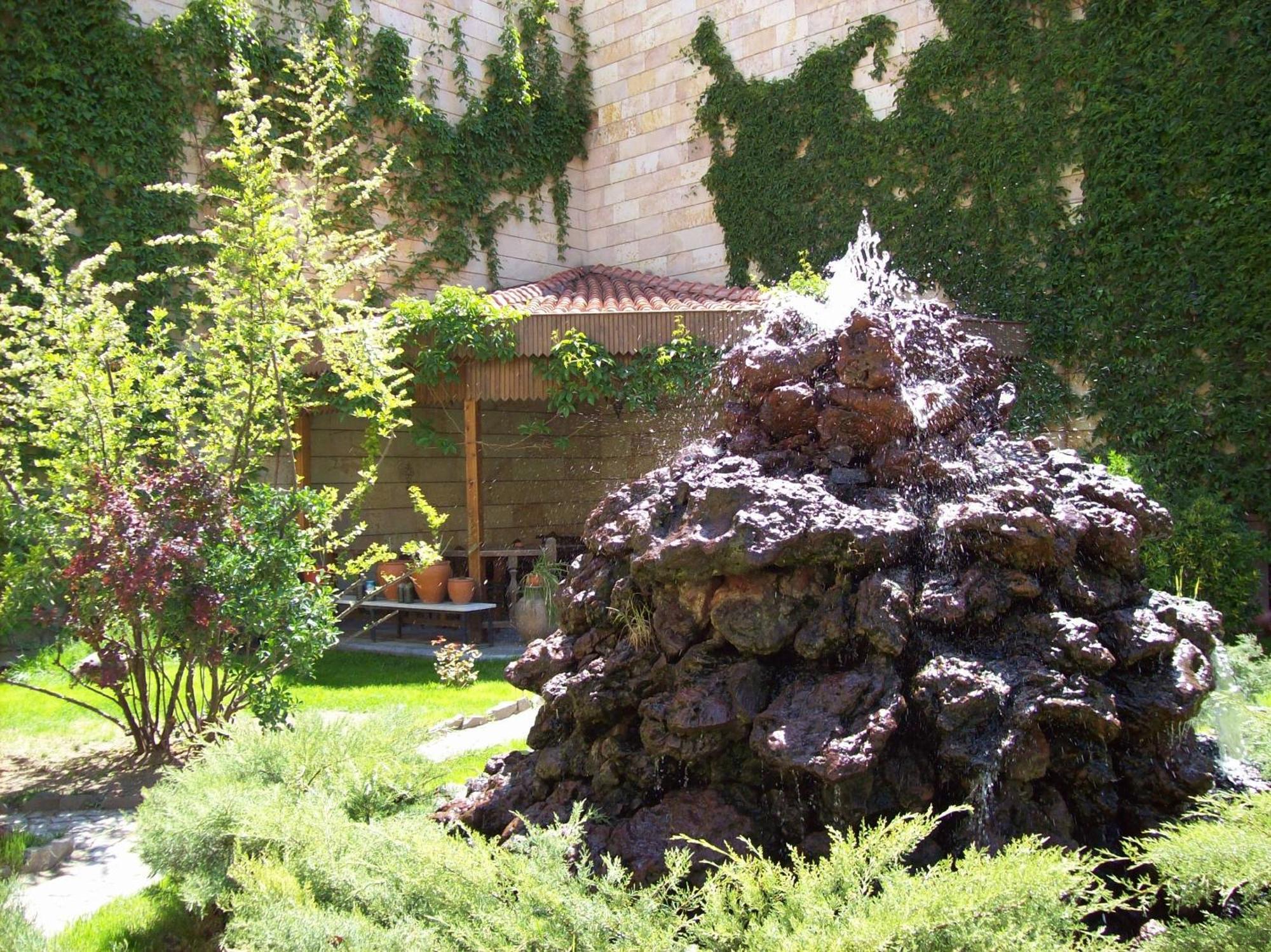 Akuzun Stone Hotel Ürgüp Exterior foto